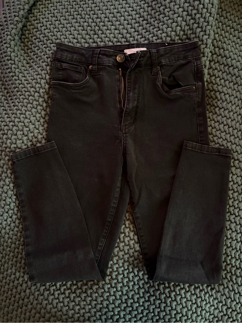 Women’s Black High-Rise Skinny Jeans
